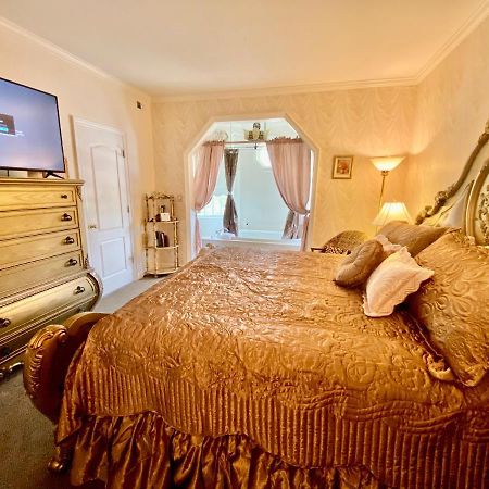 The Cypress Inn Конвей Екстер'єр фото