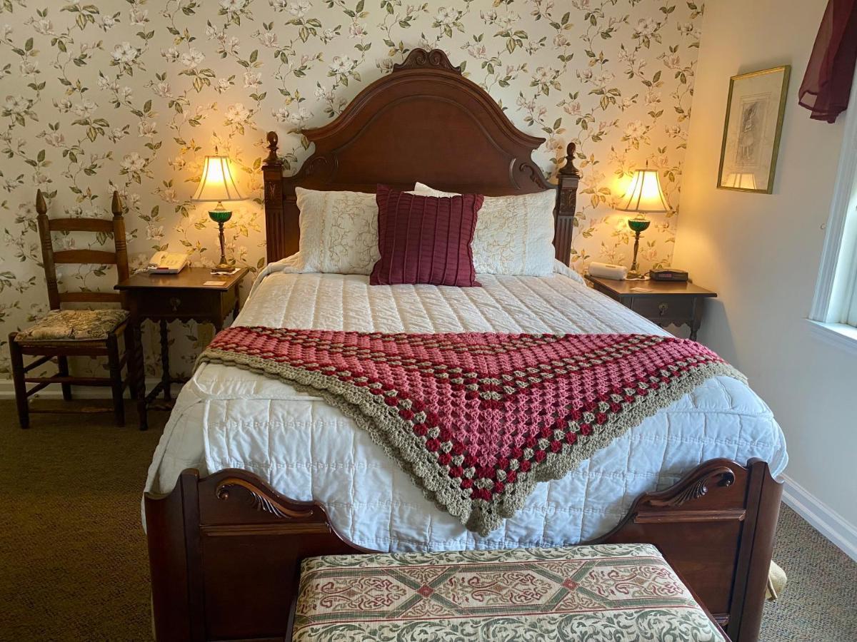 The Cypress Inn Конвей Екстер'єр фото